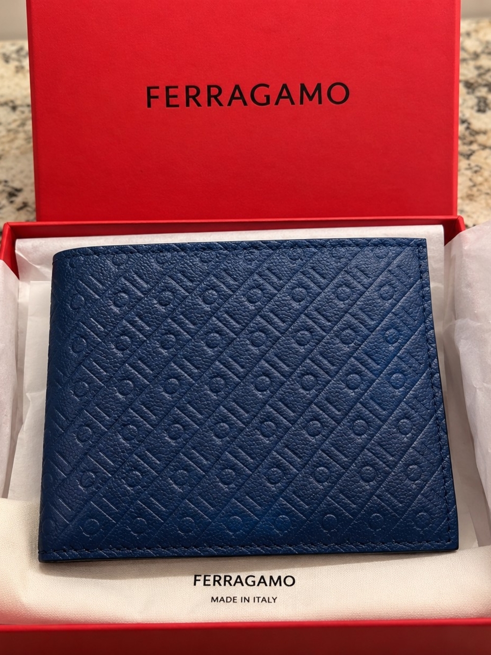 Ferragamo Men’s Teal Blue Calf Leather Bifold Wallet New